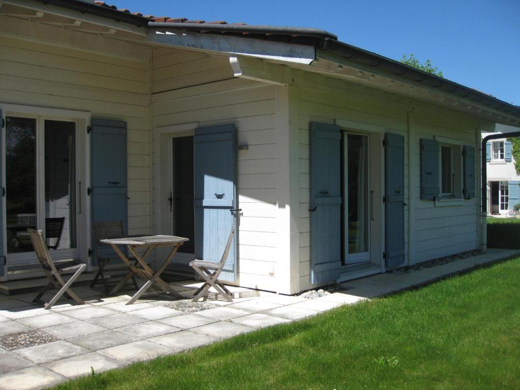 Bnb Atelier De St. Maurice Vesenaz Bagian luar foto